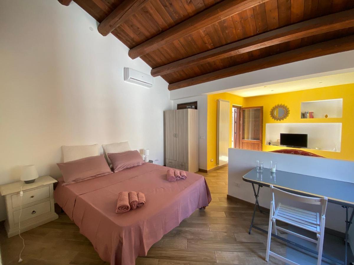 Monolocale Sant'Andrea Apartment Palermo Exterior foto
